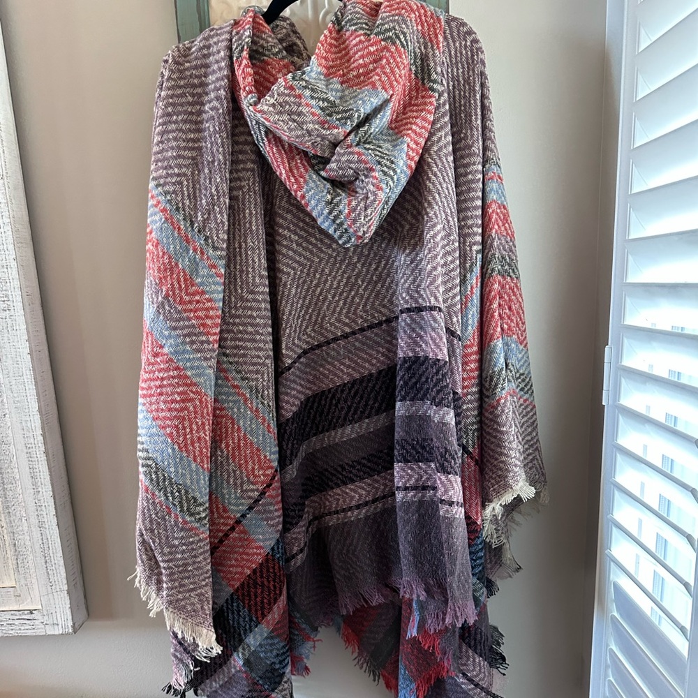 NWT ANDTHEWHY Striped and purple Plaid Poncho One Size - Picture 5 of 5